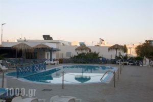 Studio Letta_travel_packages_in_Cyclades Islands_Sandorini_Perissa